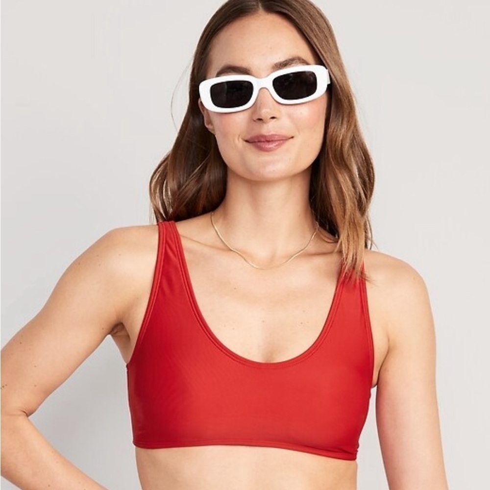 NWT! Old Navy Robbie Red Scoop Neck Swim Top - Size Large 🌻